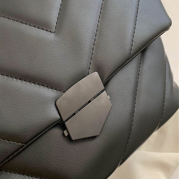 Large Capacity Chain Single Shoulder Bag